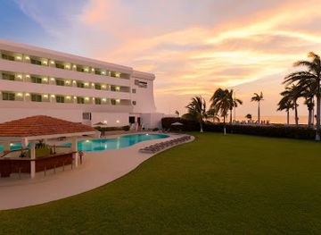 mexico/campeche/landmark/gamma-campeche-malecon