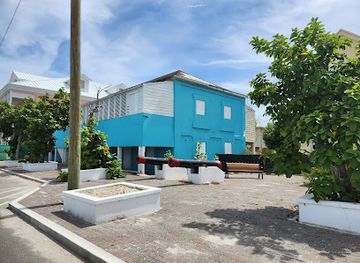 turks-and-caicos-islands/grand-turk/landmark/island-tram-tours