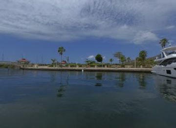 sint-maarten/great-bay/landmark/st-maarten-heineken-regatta-village