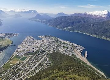 norway/more-og-romsdal/landmark/romsdalen