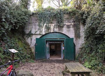 guernsey/les-tielles/landmark/german-underground-hospital