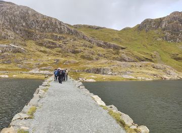 united-kingdom/snowdonia-national-park/landmark/rhaeadr-ewynnol-swallow-falls-waterfall