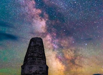 mongolia/kherlen-river-basin/landmark/kherlen-bars-city-s-tower-ruins