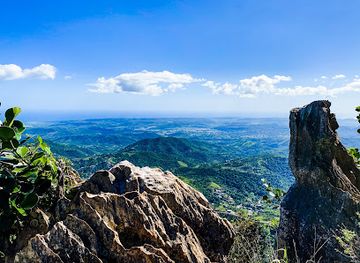 puerto-rico/la-cordillera-central/landmark/pico-rodadero