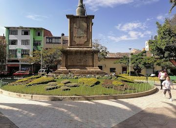 bolivia/cochabamba/calderon/landmark/plazuela-corazonistas-guzman-quiton