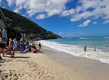 british-virgin-islands/beef-island/landmark/callwood-rum-distillery
