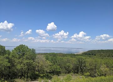 north-dakota/theodore-roosevelt-national-park/landmark/white-horse-hill-national-game-preserve