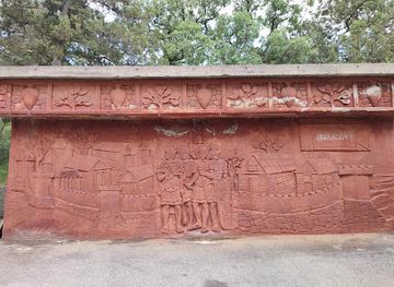 ukraine/crimea/landmark/ruiny-kreposti-kharaks