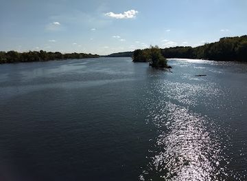 minnesota/lake-of-the-woods/landmark/rock-island-swing-bridge
