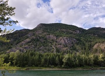 montana/columbia-falls/landmark/shepard-memorial-fountain