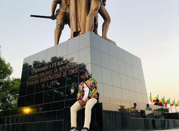 benin/ganvie-village/landmark/place-des-martyrs