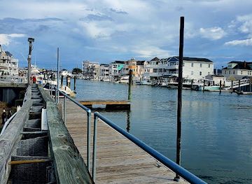 new-jersey/wildwood/landmark/ship-n-shore-bar