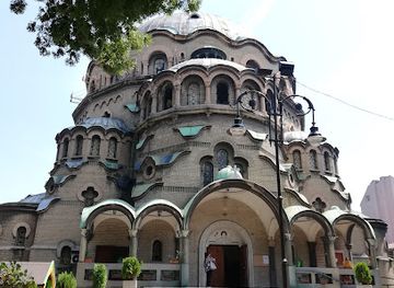 bulgaria/sofia-valley/landmark/orthodox-temple-of-saint-paraskeva