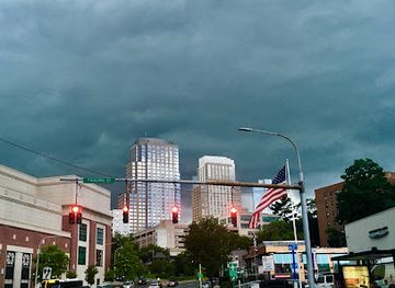 new-york/white-plains/landmark/the-westchester