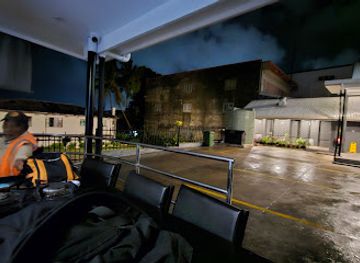 fiji/central-division/landmark/toorak-central