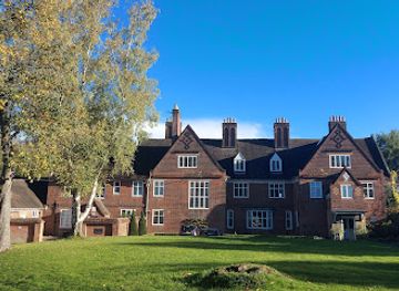 united-kingdom/west-midlands/landmark/winterbourne-house-garden