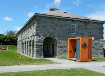 canada/monteregie/landmark/lieu-historique-national-du-fort-lennox