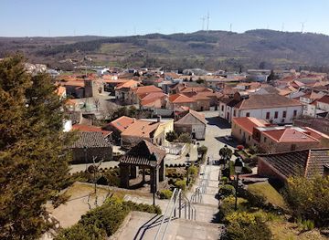 portugal/viseu/landmark/medieval-castle-and-sun-gate