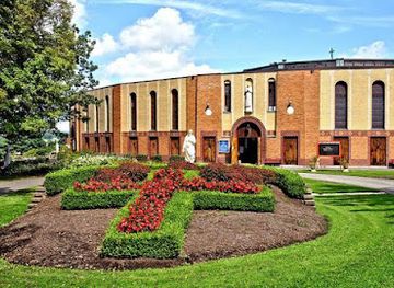 new-york/mohawk-valley/landmark/our-lady-of-martyrs-shrine