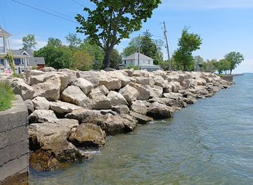 ohio/lake-erie-islands/landmark/south-bass-island