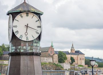 norway/akershus/landmark/aker-brygge-clock-tower