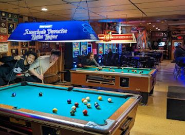 north-dakota/valley-city/landmark/boomer-s-corner-keg