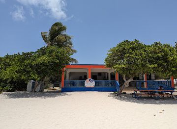 anguilla/east-end-village/landmark/tropical-sunset-restaurant-bar