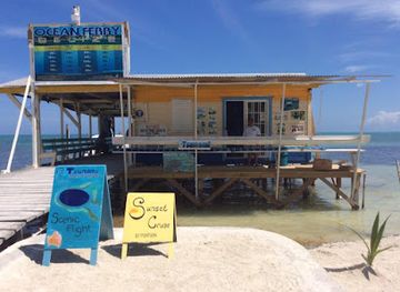 belize/caye-caulker/landmark/tsunami-adventures