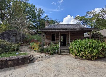 arkansas/arkansas-highland/landmark/ozark-folk-center-state-park