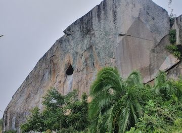 malawi/blantyre/landmark/mount-soche