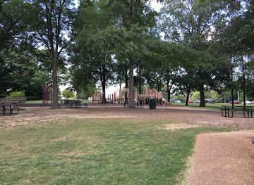 tennessee/germantown/landmark/municipal-park