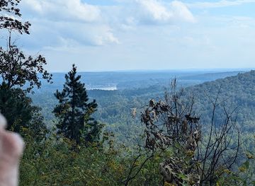 north-carolina/sandhills/landmark/morrow-mountain-state-park