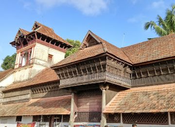 india/trivandrum/landmark/maharaja-swathi-thirunal-palace