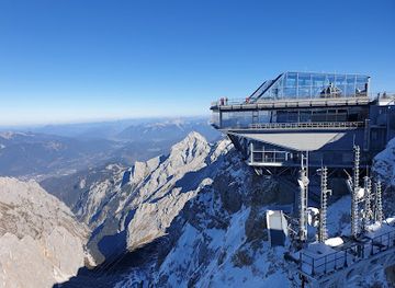 germany/zugspitze/landmark/gipfelkreuz-zugspitze
