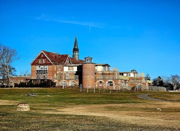 connecticut/eastern-connecticut/landmark/seaside-sanatorium