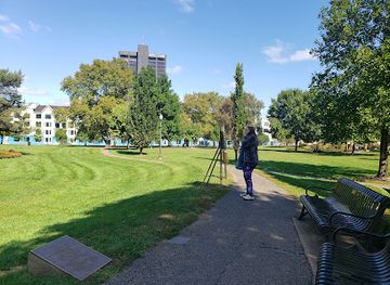ohio/central-ohio/landmark/topiary-park