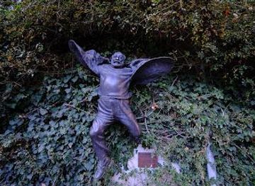 georgia/mtskheta/landmark/sergei-parajanov-statue