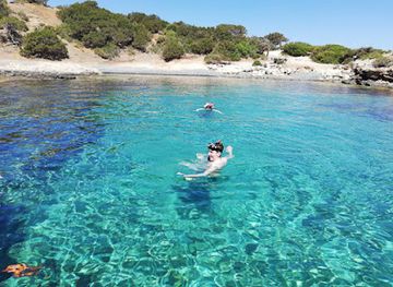 cyprus/latchi-beach/landmark/cool-divers-latchi