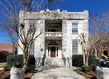 north-carolina/cape-fear/landmark/wilmington-light-infantry-building-john-a-taylor-house