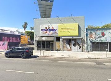 california/hollywood/landmark/the-fame-yard