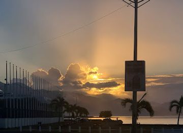 jamaica/st-thomas-lowlands/landmark/kingston-harbour