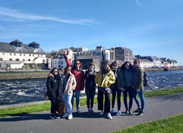 ireland/galway/landmark/tribes-tours-galway-free-walking-tour-pub-crawl