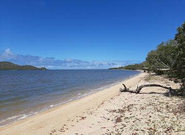 new-caledonia/bourail/landmark/distillerie-de-nessadiou