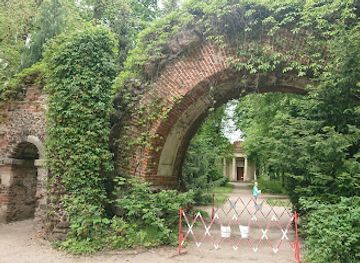 poland/kuyavia/landmark/park-romantyczny-w-arkadii