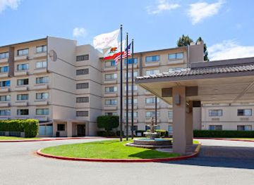 california/union-city/landmark/crowne-plaza-silicon-valley-n-union-city-an-ihg-hotel