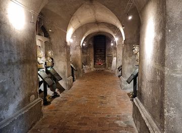 czechia/eagle-mountains/landmark/national-memorial-to-the-heroes-of-the-heydrich-terror