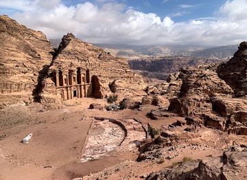 jordan/wadi-araba/landmark/ad-deir-trail