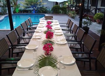 fiji/yasawa-islands/landmark/beach-escape-resort-restaurant