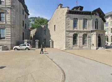 canada/montreal/landmark/333-de-la-commune-st-w