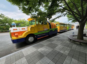 south-korea/yeongnam-region/landmark/taejongdae-danubi-train
